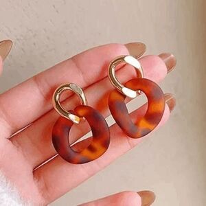 Leopard Print Dangle Earrings